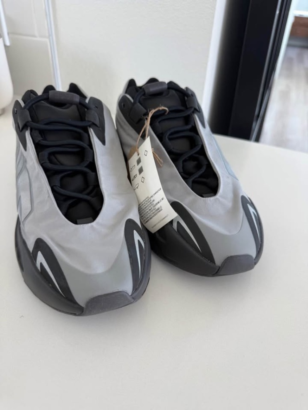 100% authentic Adidas Yeezy Boost 700 MNVM in metallic (7.5 Men)